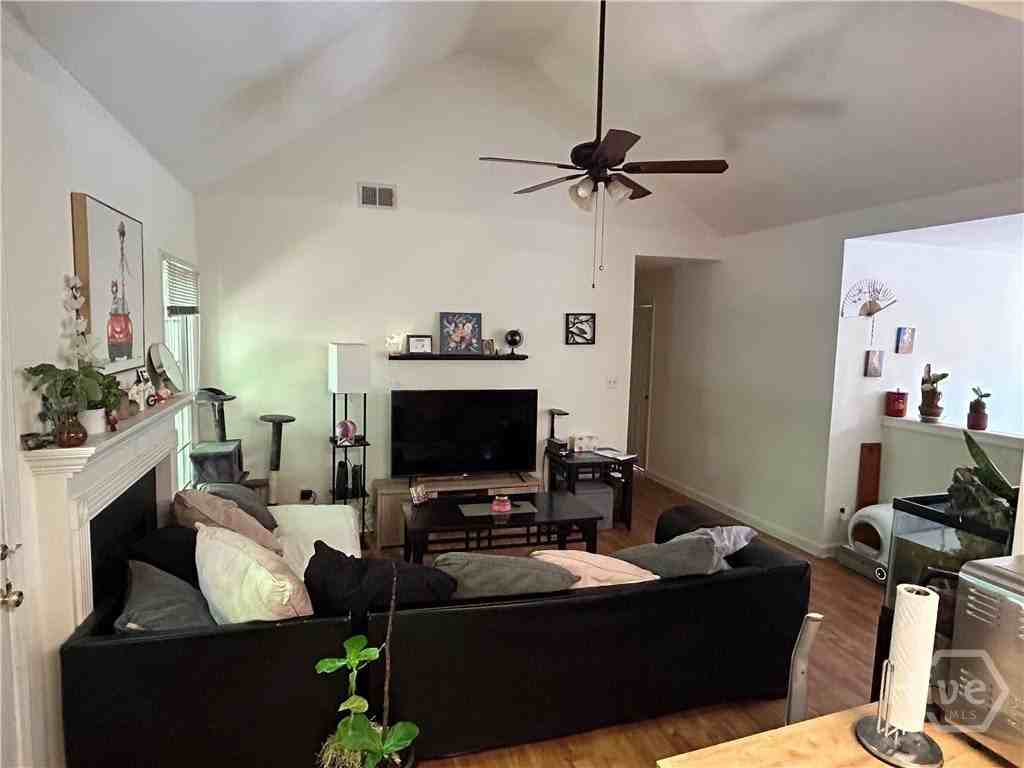 174 Spring Lake Dr - Photo 7 of 11