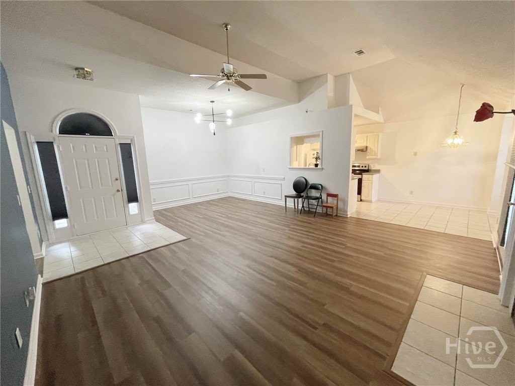 128 Cormorant Way - Photo 2 of 35