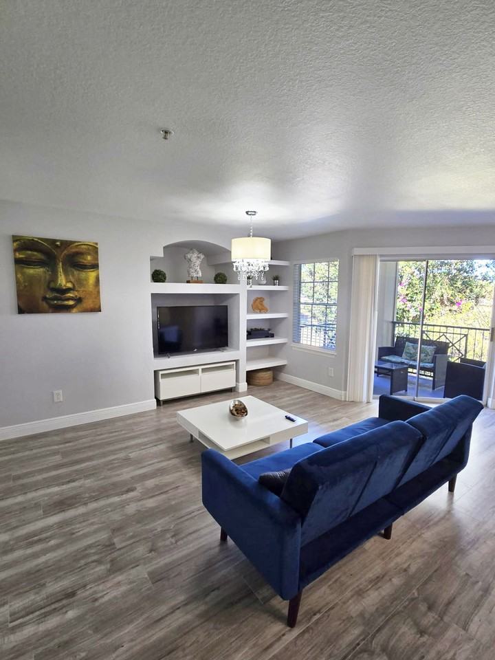 Westpointe Blvd #1223 - Photo 2 of 8