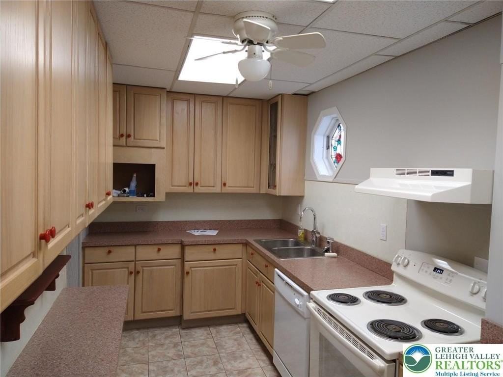 33 N Hellertown Ave Unit A #A - Photo 4 of 17