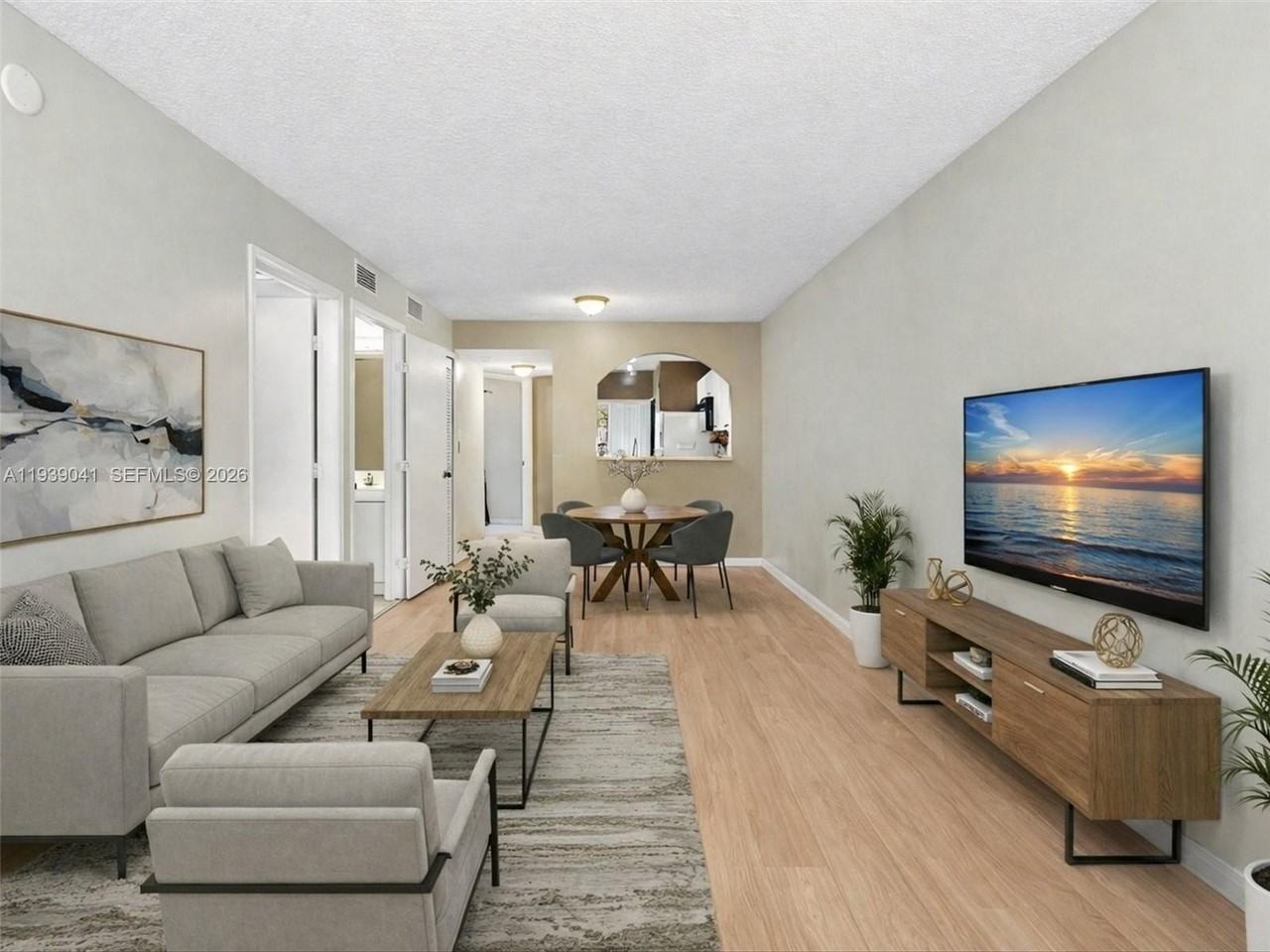 1271 Se 28th Ct #105 - Photo 5 of 47