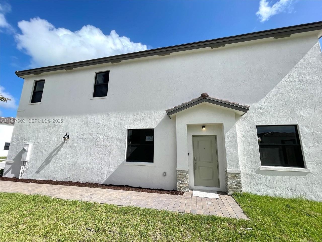 23110 Sw 129th Pl #23110 - Photo 4 of 29