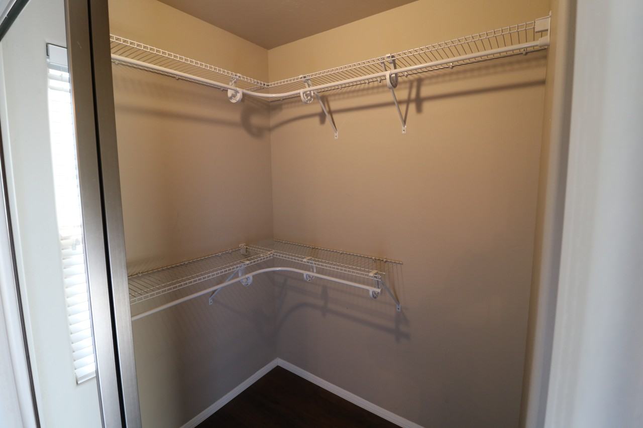 1455 E Date St - Photo 2 of 15