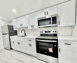 2806 Taylor St #C - Photo 1 of 1