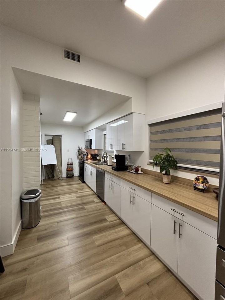 225 Pocatella St - Photo 4 of 15