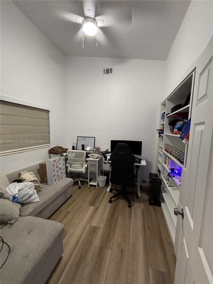 225 Pocatella St - Photo 7 of 15