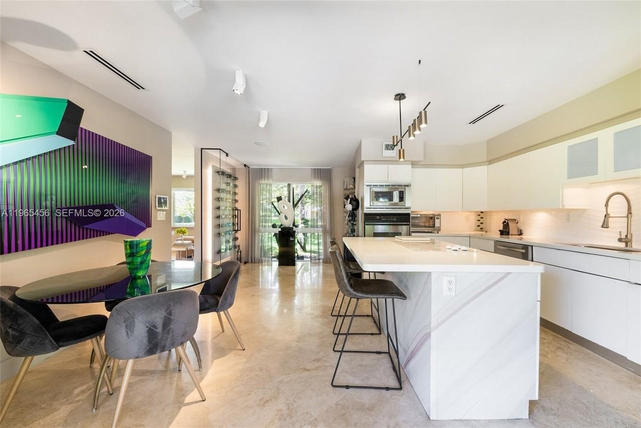 7401 Sw 117th St - Photo 7 of 21