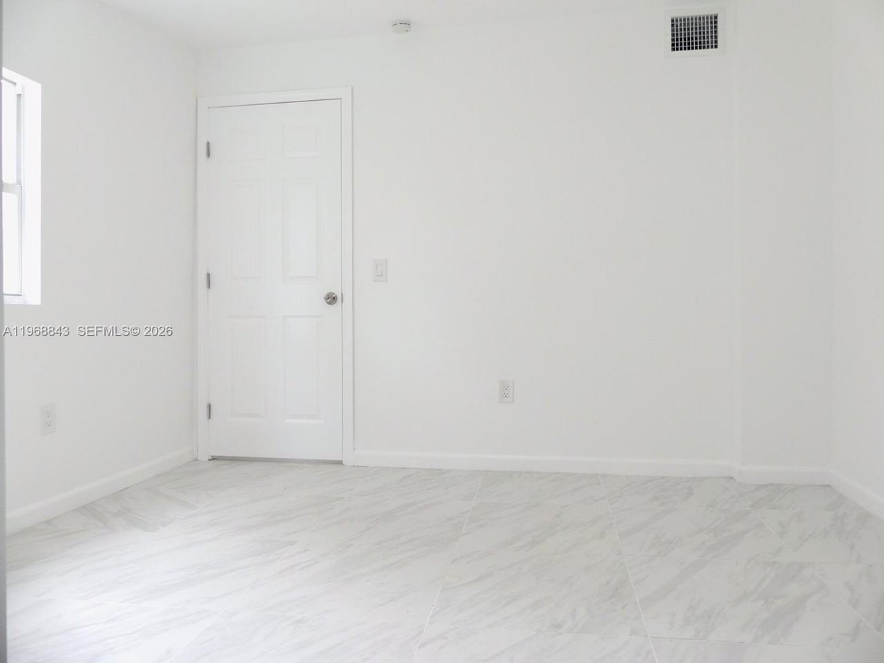 2275 Nw 99th Ter - Photo 3 of 15