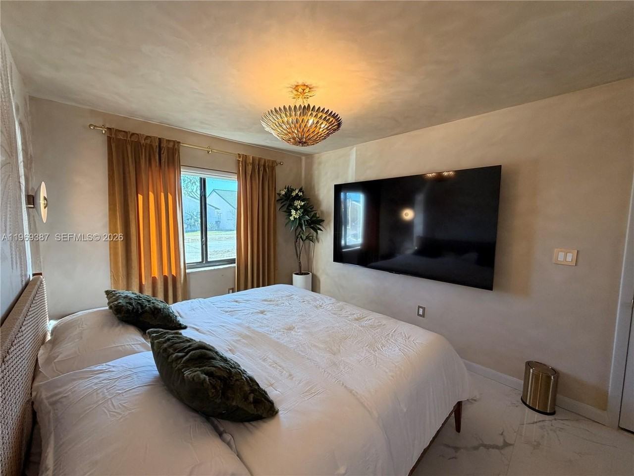 14617 Sw 167th Ter - Photo 5 of 46