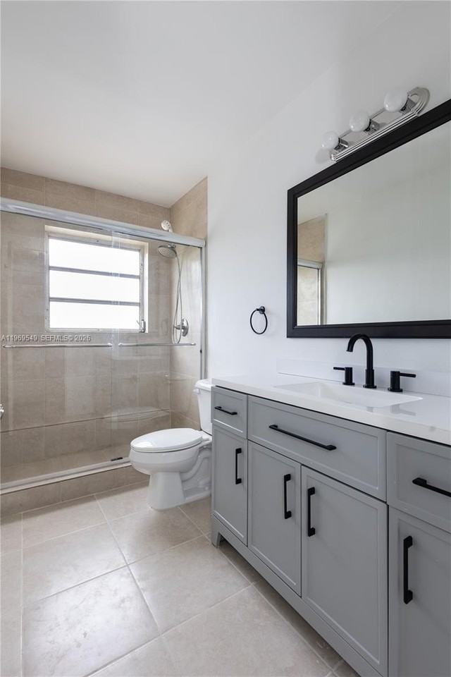 129 Se 4th St #2 - Photo 6 of 20