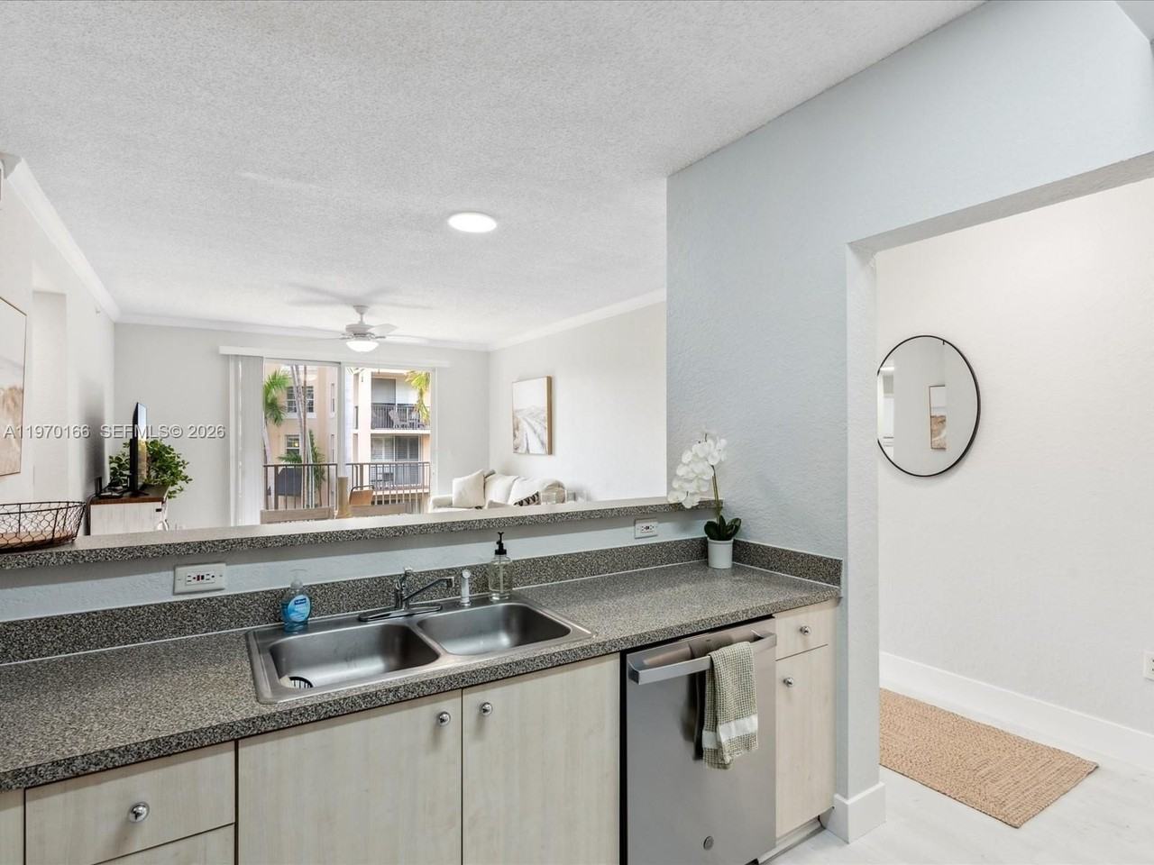 1803 N Flagler Dr #213 - Photo 6 of 36