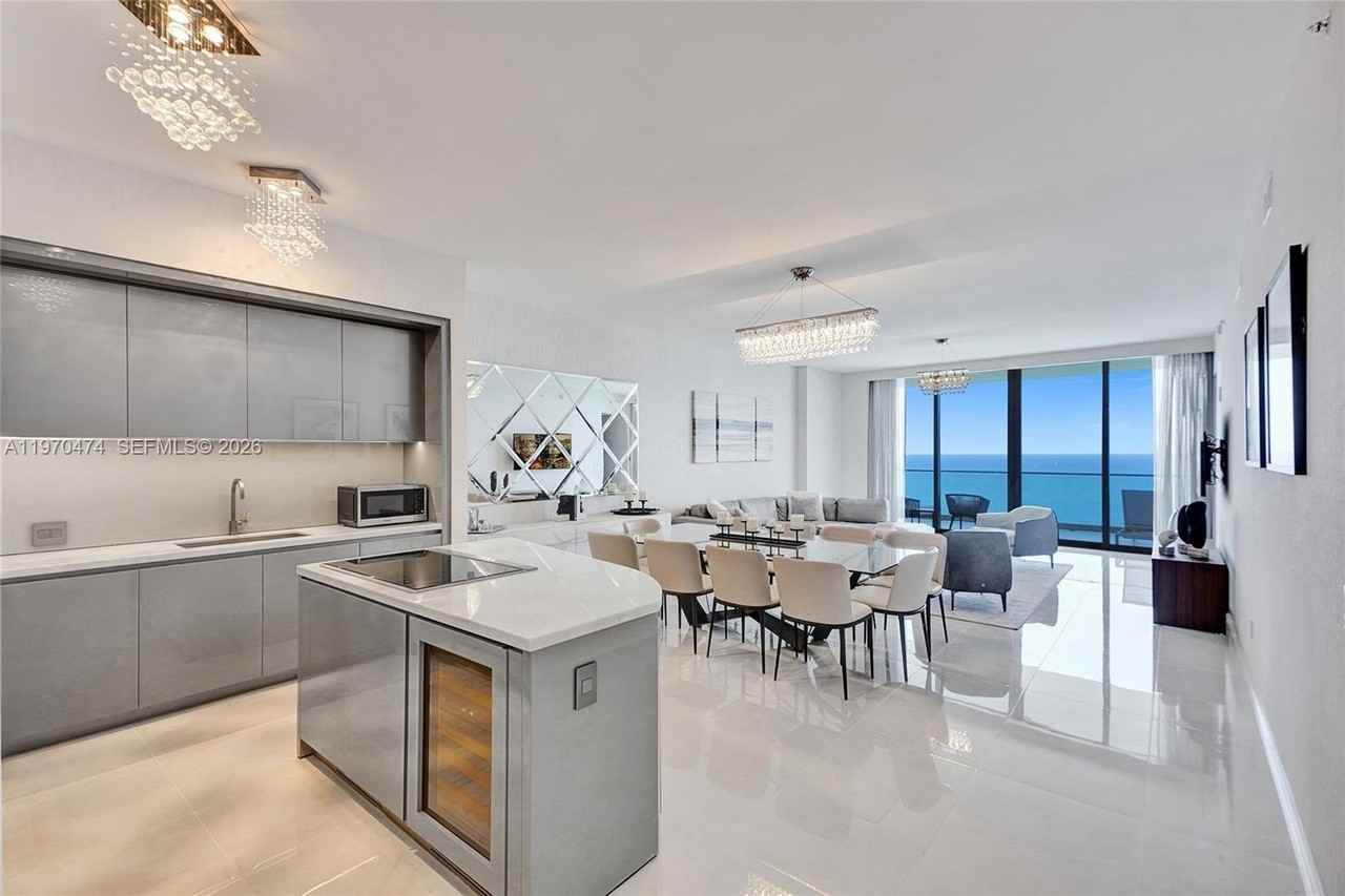 18975 Collins Ave #2703 - Photo 2 of 50