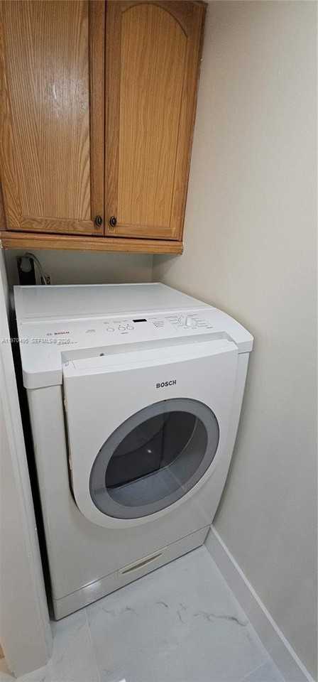 3310 Meridian Way S #B - Photo 7 of 29