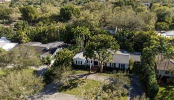 featured image of 1350 Mendavia Ave