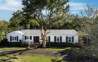 featured image of 1350 Mendavia Ave