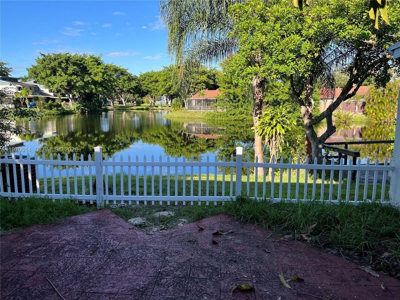 3816 Sw 68th Way #14F - Photo 2 of 32