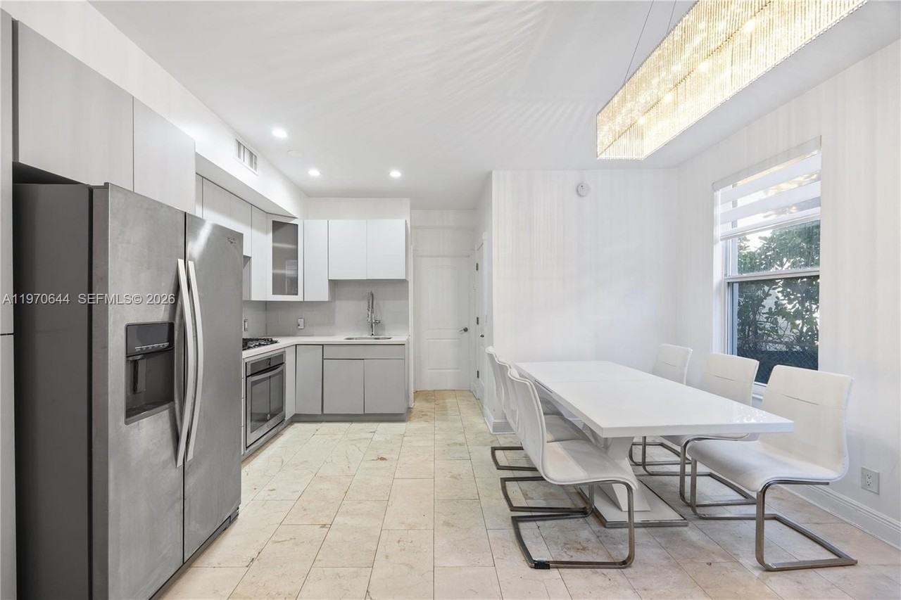 4215 Sheridan Ave #3 - Photo 2 of 14