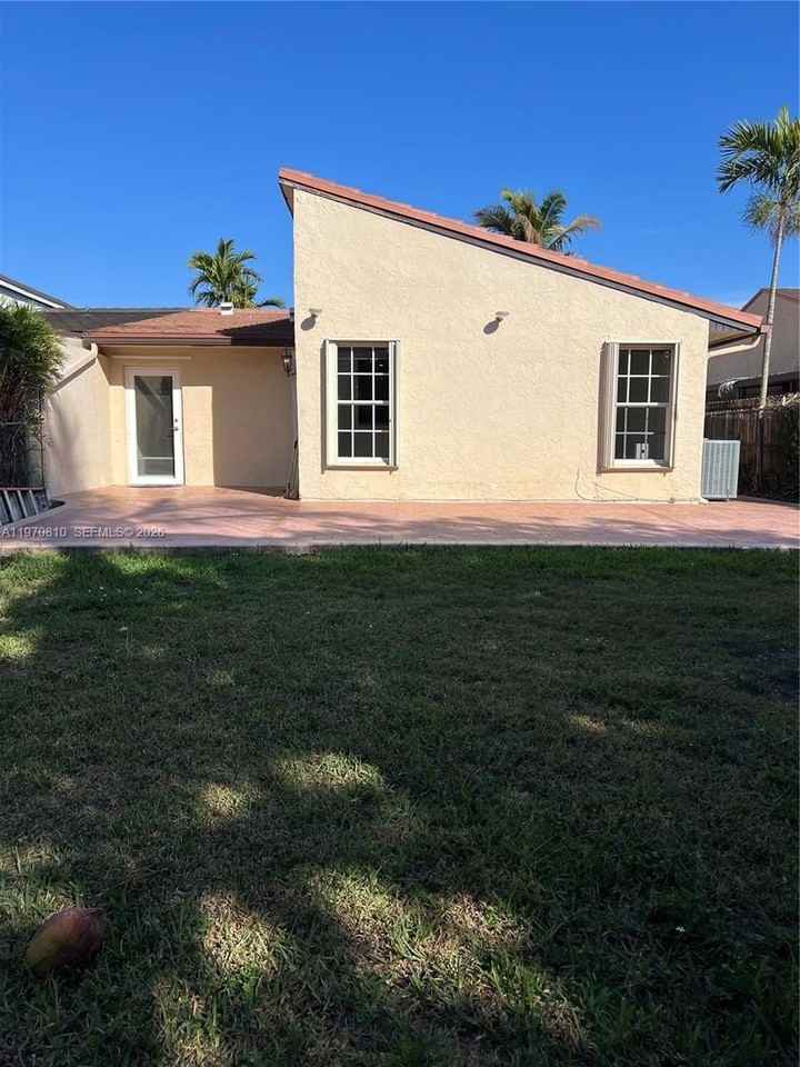 158 Sw 96th Ct #158 - Photo 5 of 10