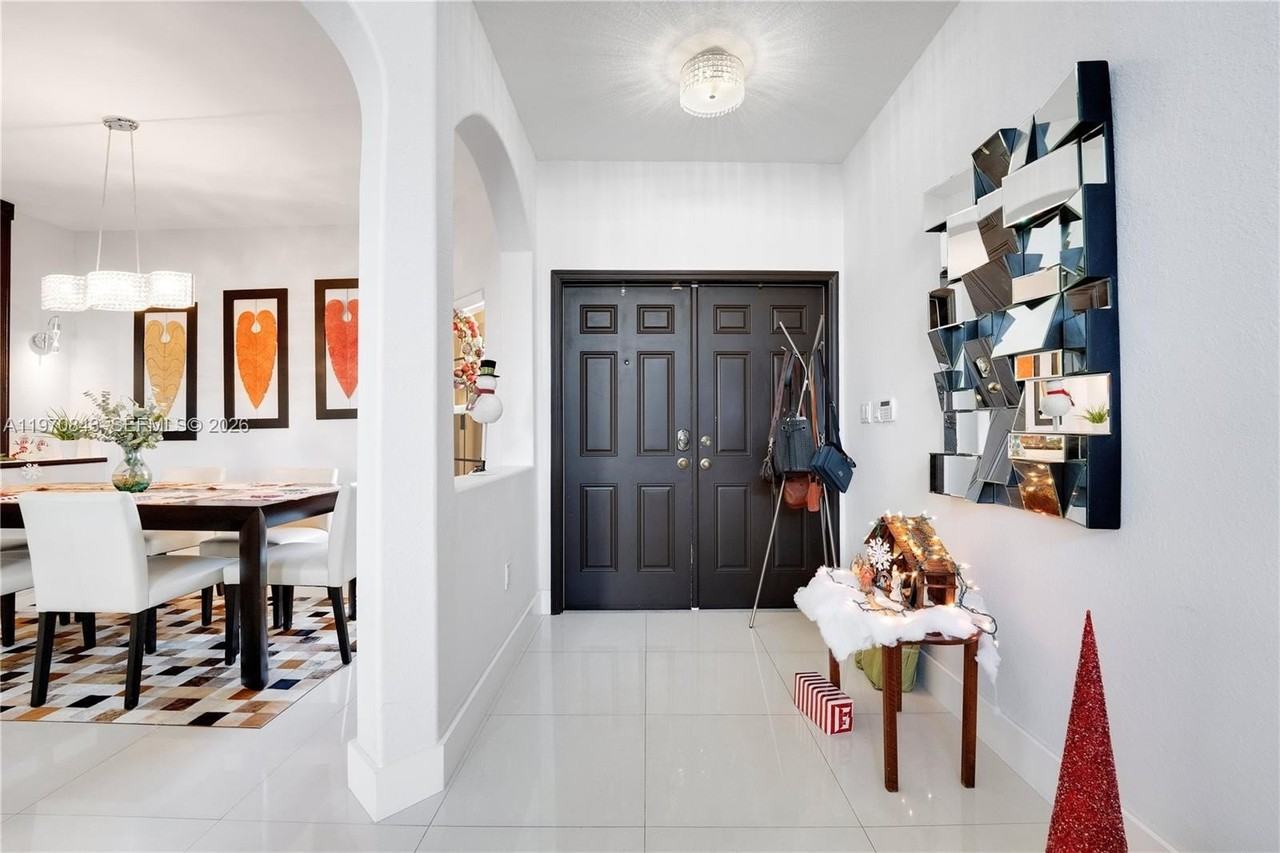 11261 Nw 55th Ln #NA - Photo 3 of 31