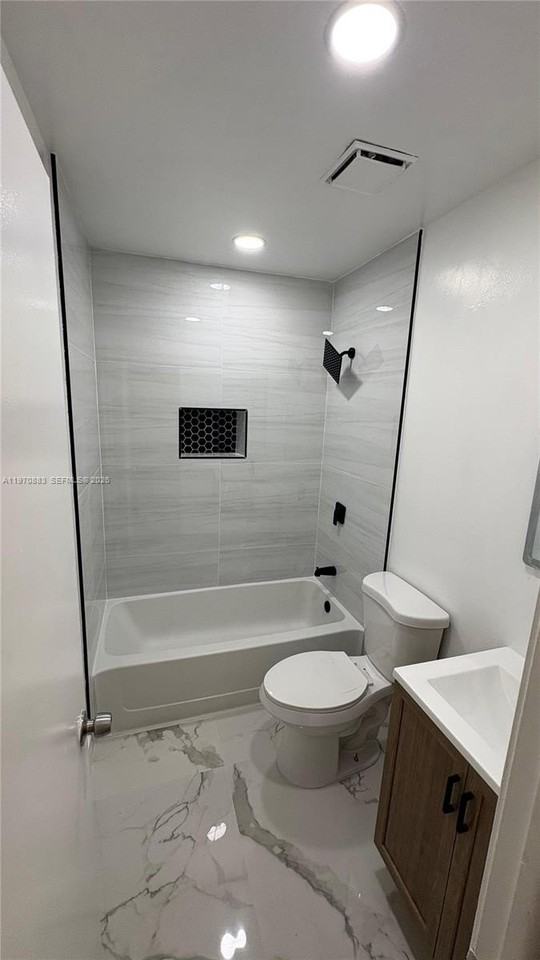 9701 W Daffodil Ln #9701 - Photo 7 of 10