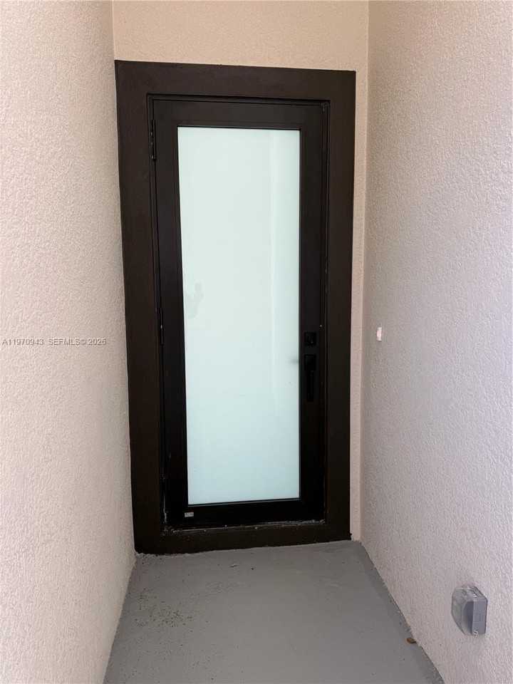 20 Organ St #20 - Photo 2 of 21