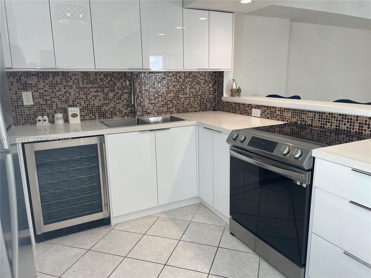 7705 Abbott Ave #502 - Photo 5 of 26