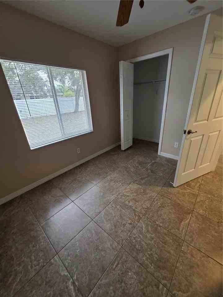 1644 Dawnview St - Photo 5 of 35