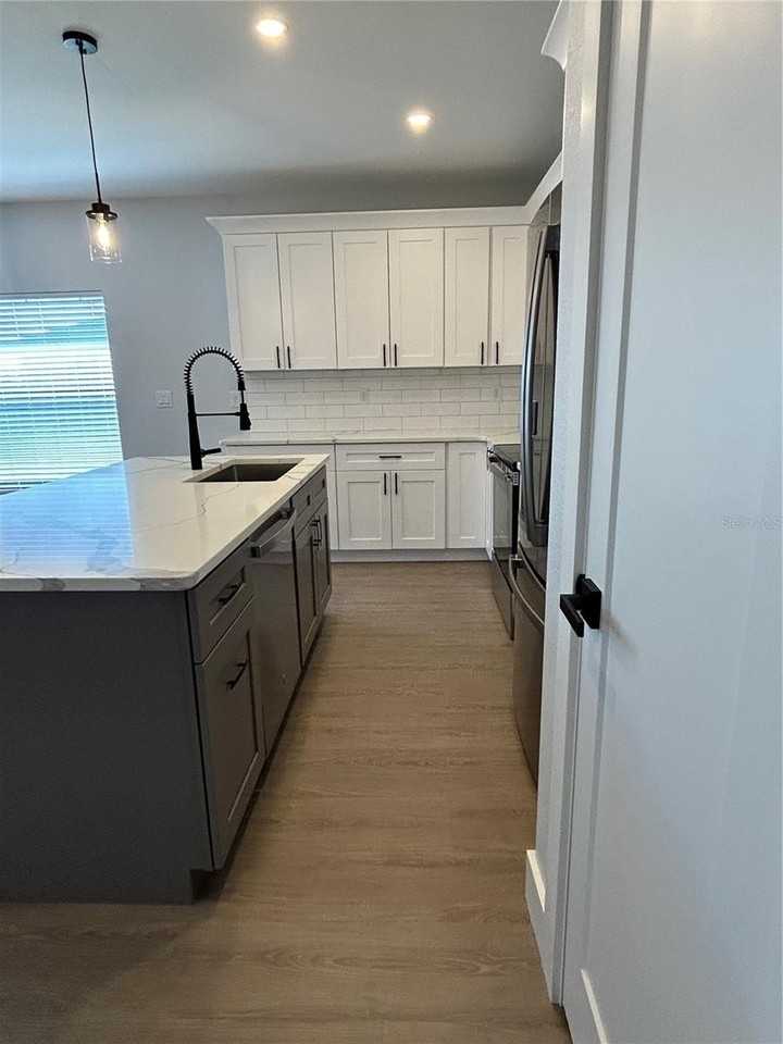 50 Donlon Dr - Photo 5 of 23