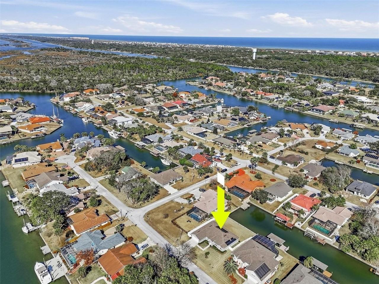 8 Creek Ct - Photo 3 of 50