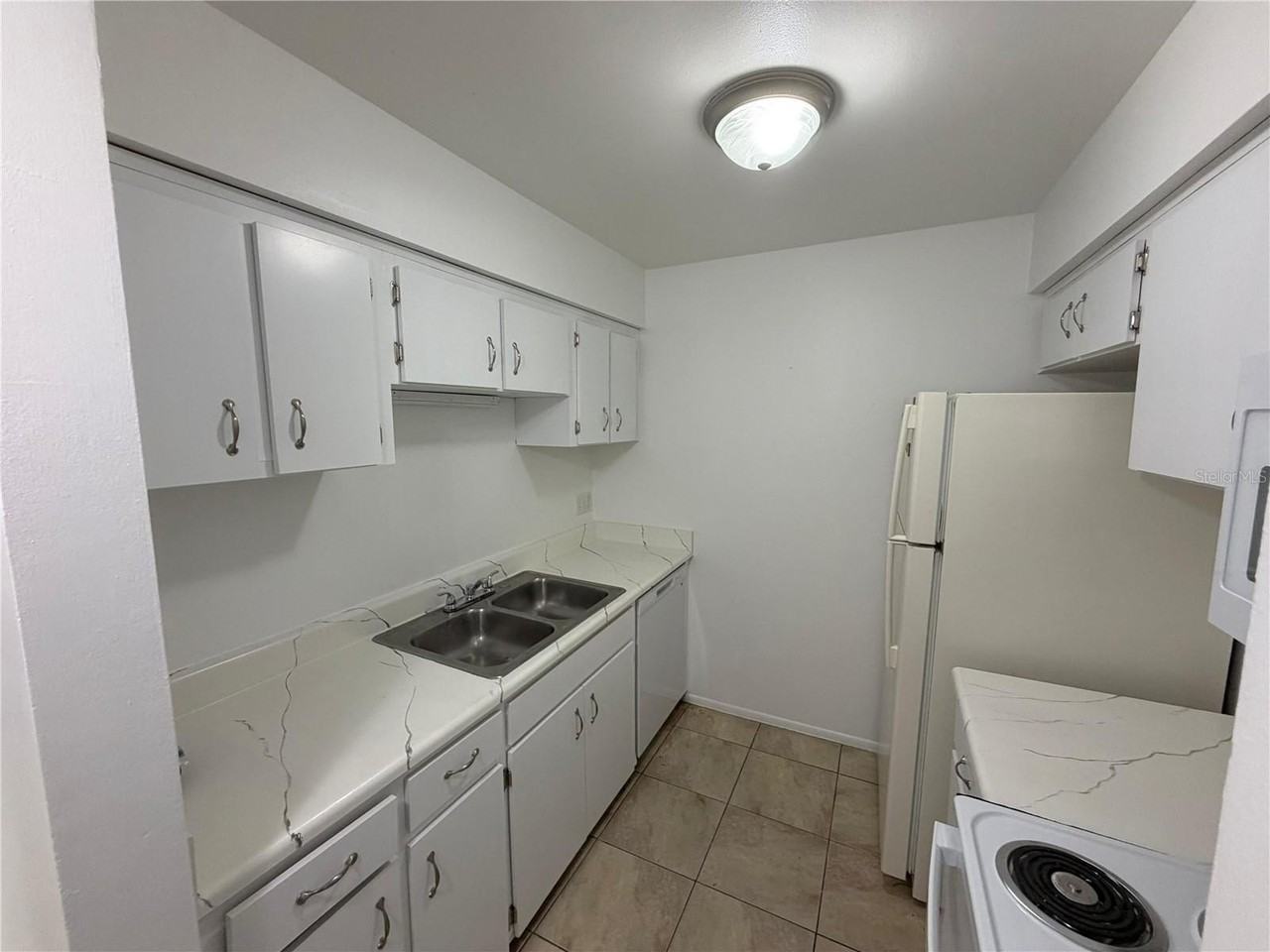 4834 S Semoran Blvd #1202 - Photo 4 of 9