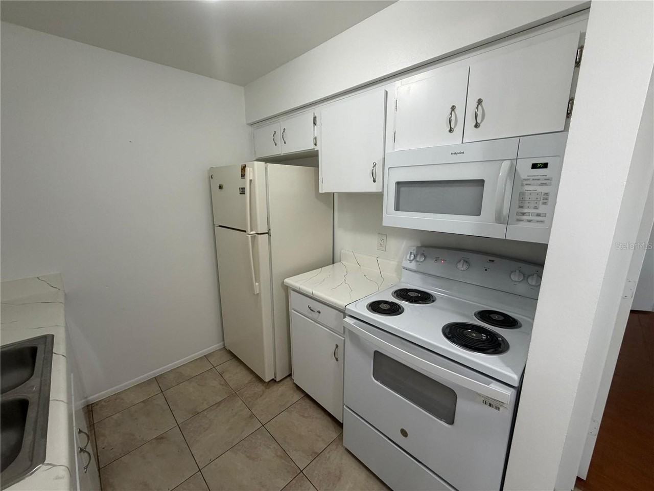 4834 S Semoran Blvd #1202 - Photo 5 of 9