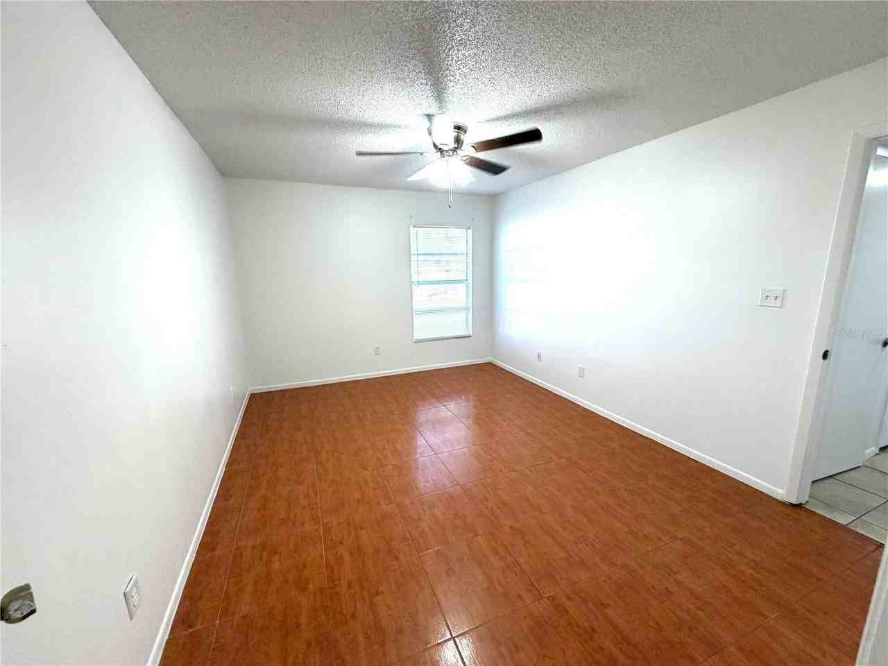 4834 S Semoran Blvd #1202 - Photo 6 of 9