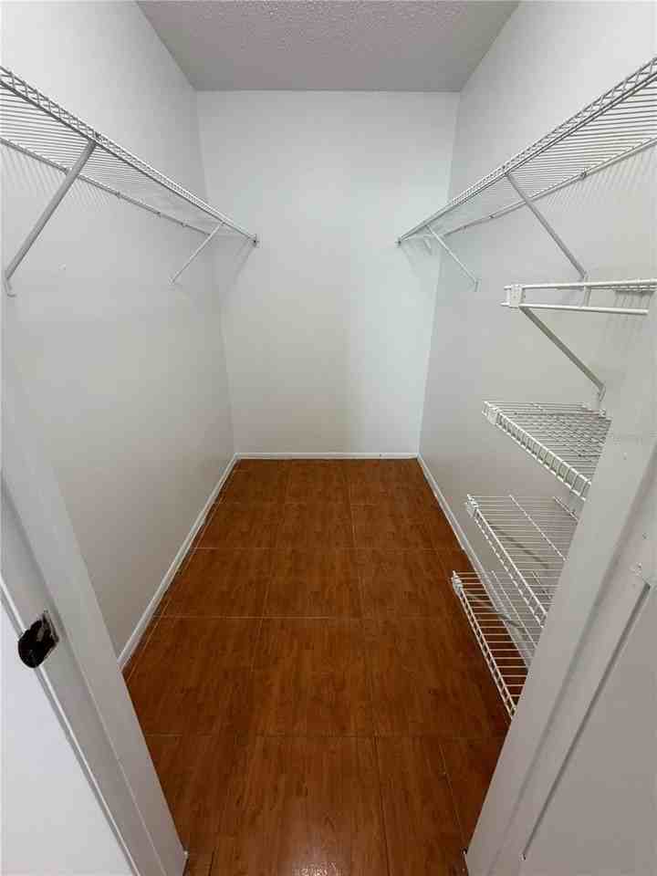 4834 S Semoran Blvd #1202 - Photo 7 of 9