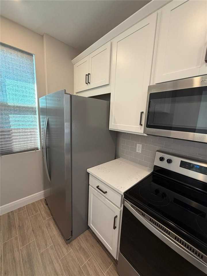 10259 Pearson Ave - Photo 6 of 10