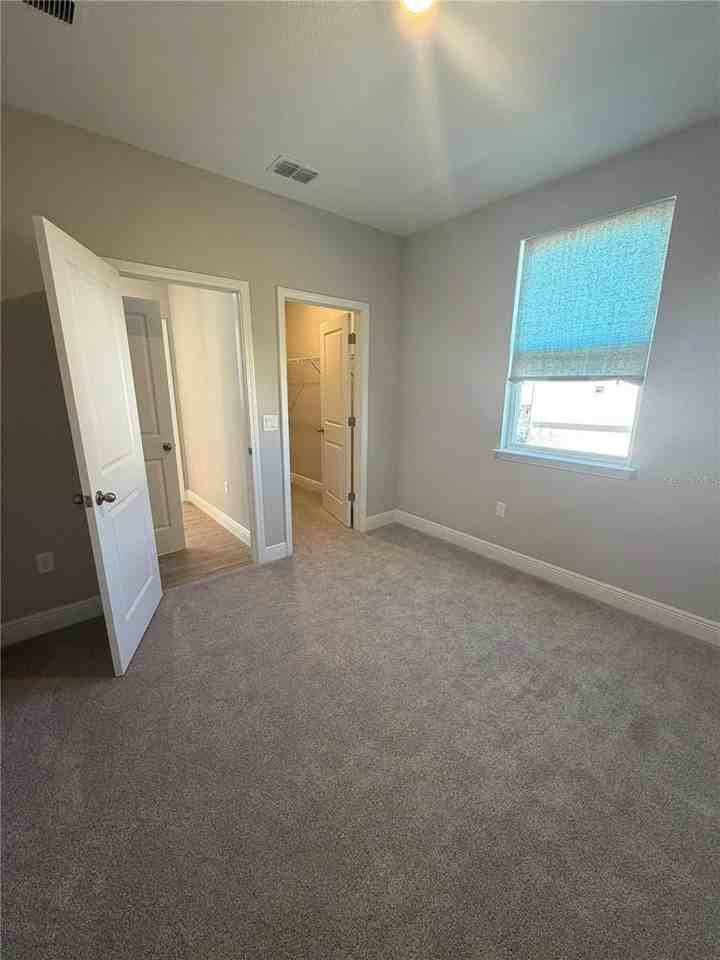 10259 Pearson Ave - Photo 7 of 10