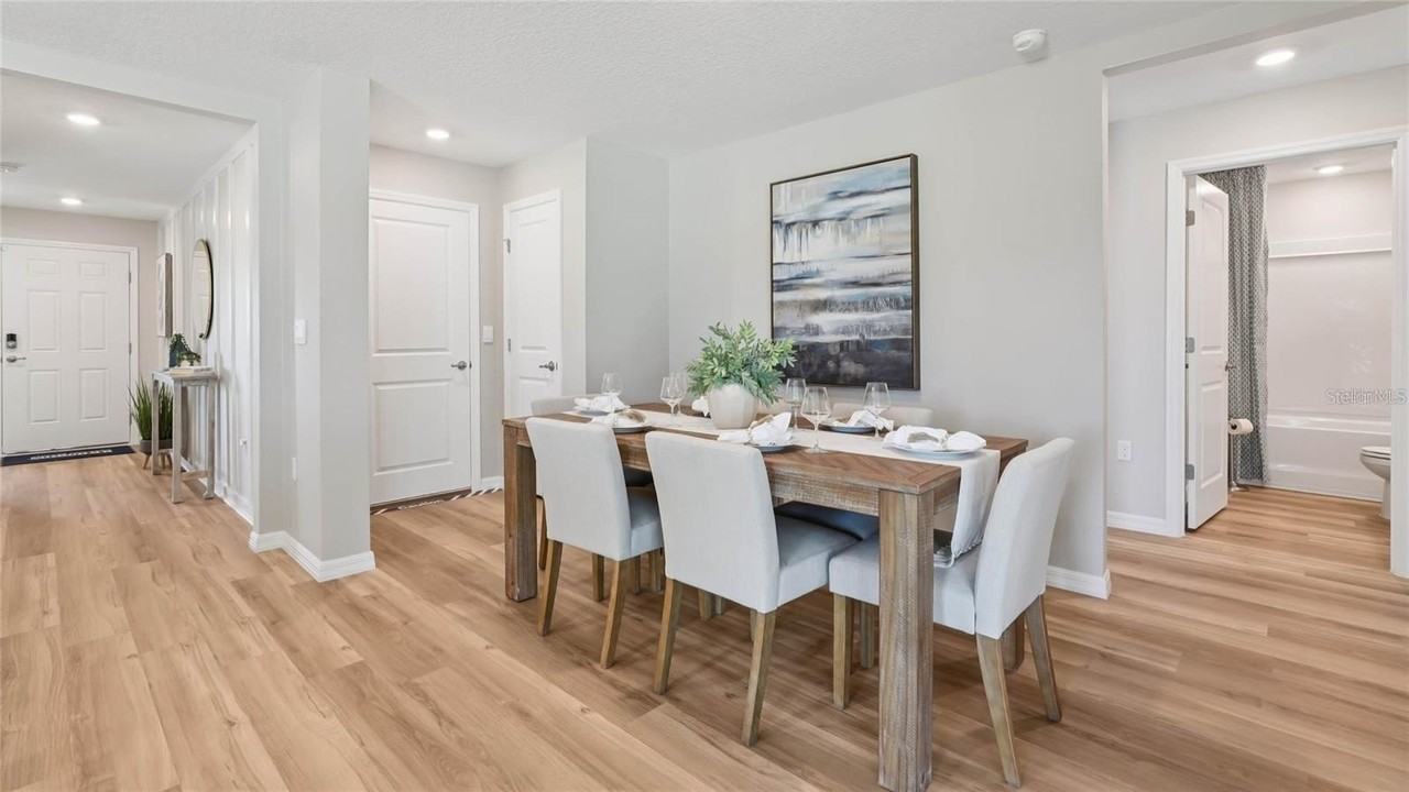 5772 Sw 132nd Pl - Photo 4 of 11