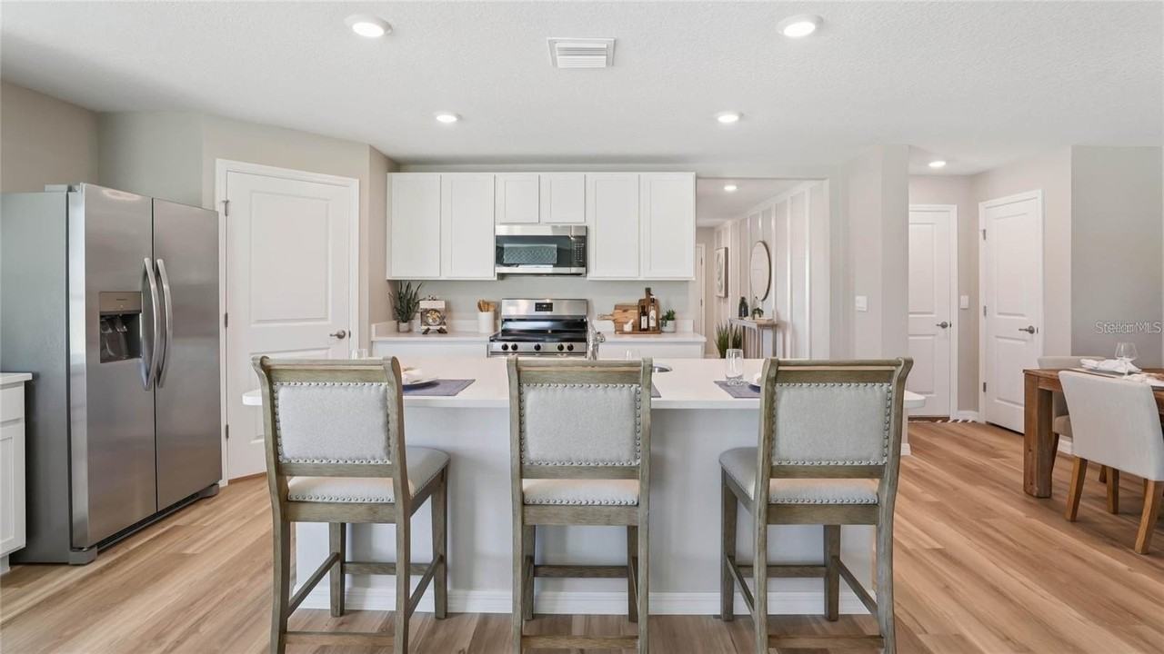 5772 Sw 132nd Pl - Photo 5 of 11