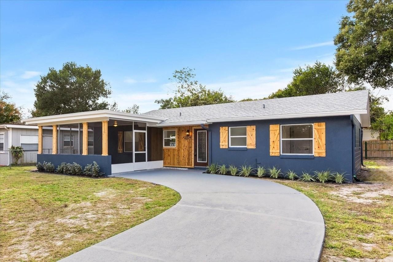 1514 Lady Ave - Photo 2 of 17