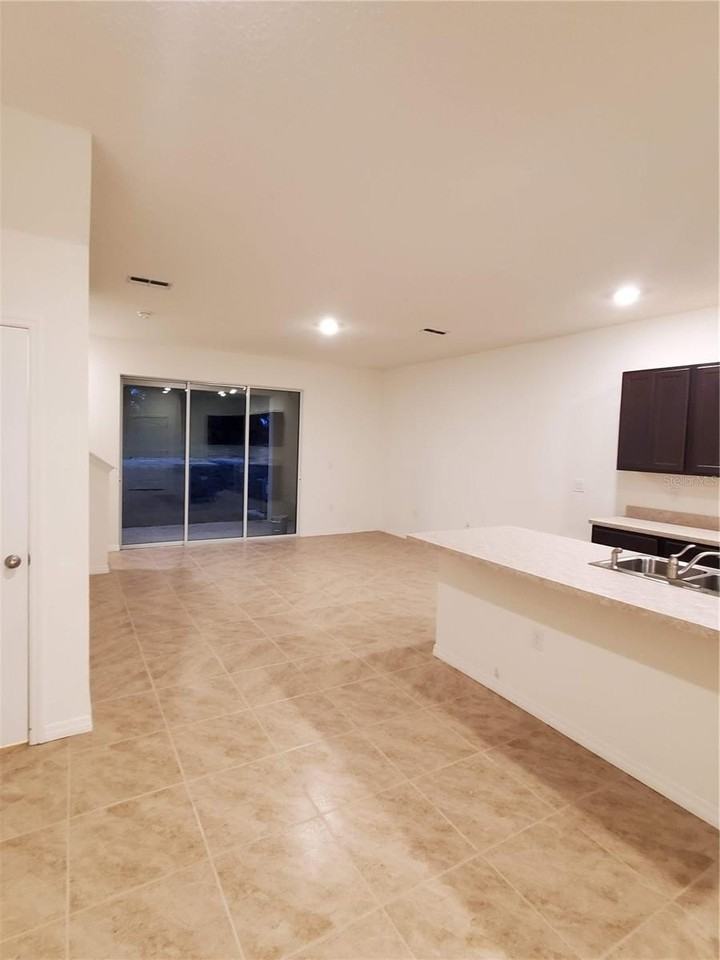 366 Feltrim Reserve Blvd - Photo 5 of 12