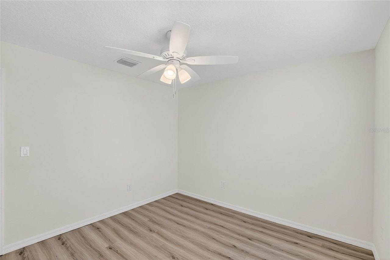 5162 Diantha Way - Photo 5 of 50