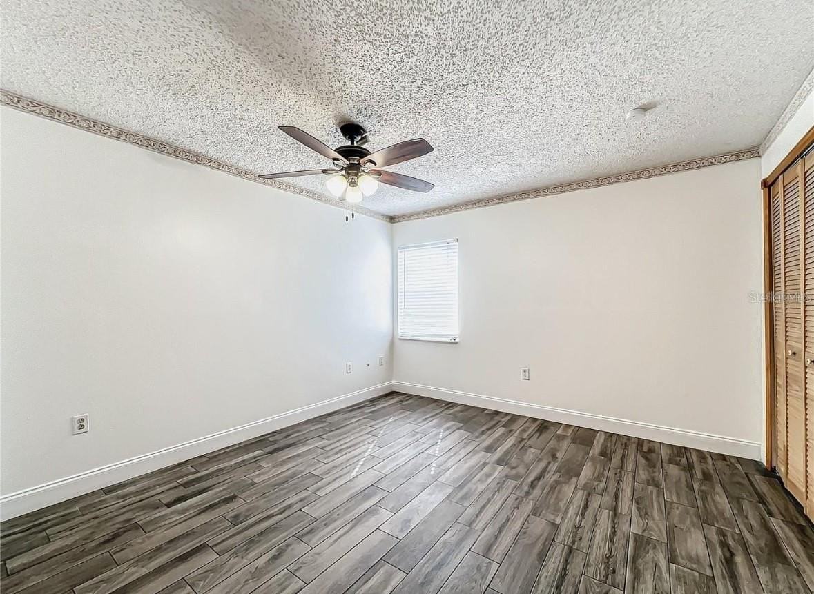 1339 Bramblewood Dr - Photo 6 of 15