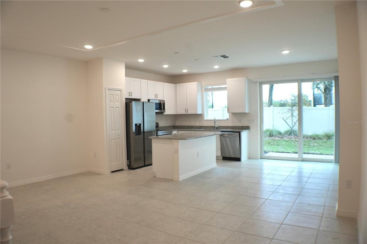 4378 Sailplane Ct - Photo 4 of 40