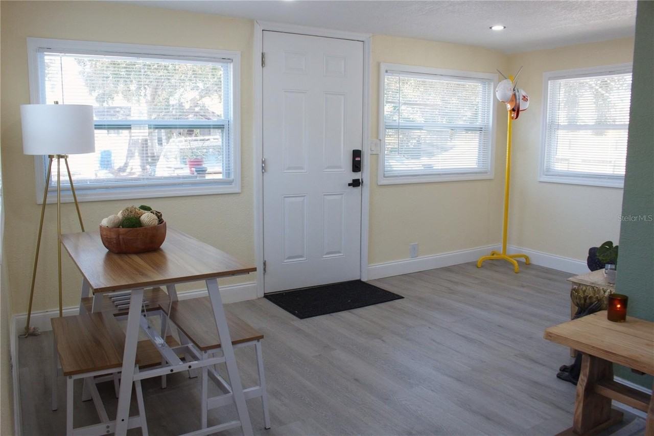 5260 8th Ave N - Photo 4 of 14