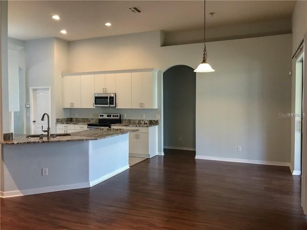 1934 Abbey Ridge Dr - Photo 7 of 28