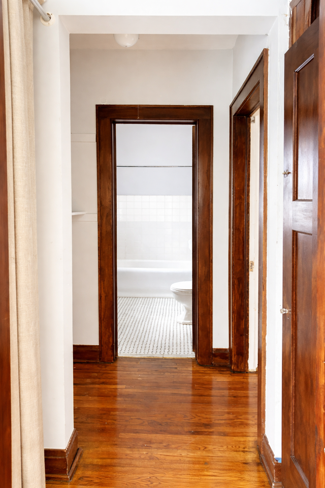 XL Classic Studio and One Bedrooms Available for Sept 1St - Photo 7 of 46