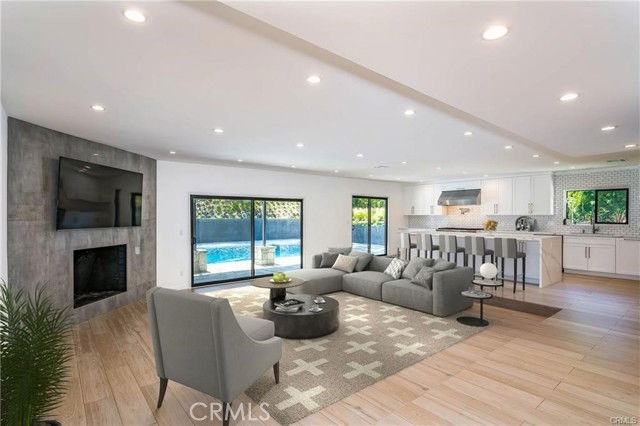 3913 Bon Homme Rd - Photo 2 of 8