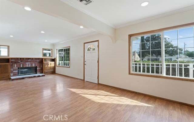 911 N Pass Ave - Photo 5 of 8