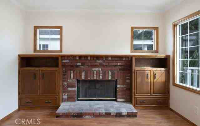 911 N Pass Ave - Photo 6 of 8