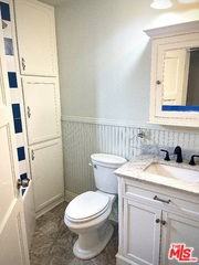 3017 Urban Ave - Photo 2 of 8