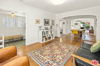 352 Hargrave St - Photo 2 of 8